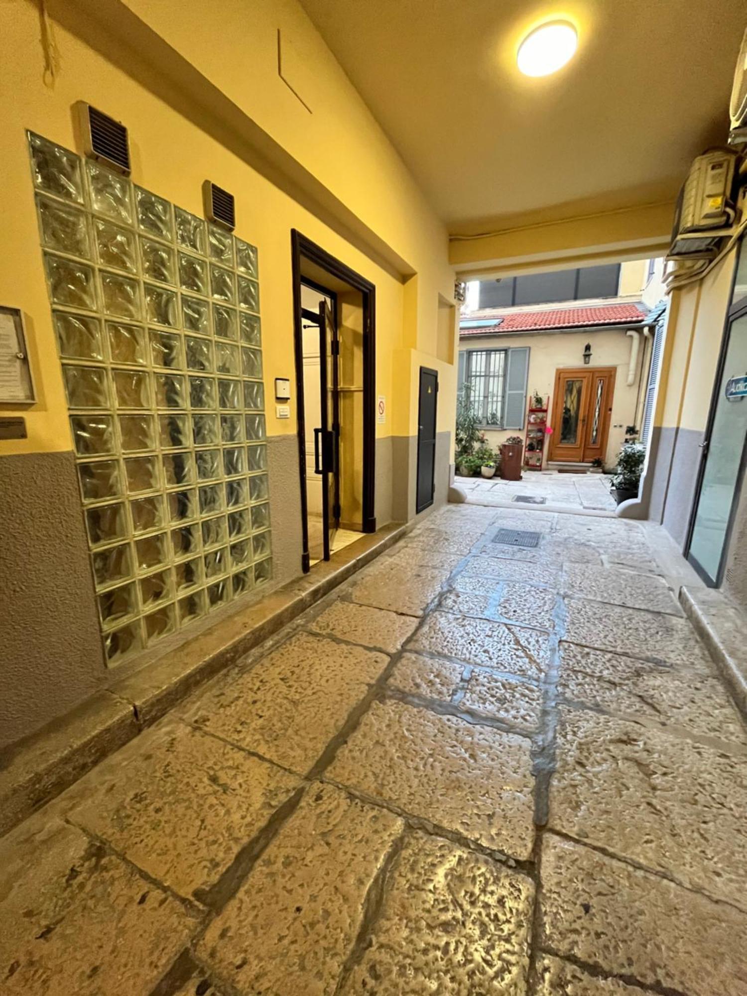Prato Home - Apartment Near The Beach In ม็องตง ภายนอก รูปภาพ